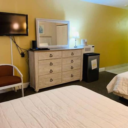 *Delightful Family Beach Retreat*Pool, Steps To The Sand*H32-3 Myrtle Beach Bagian luar foto