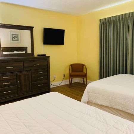 *Delightful Family Beach Retreat*Pool, Steps To The Sand*H32-3 Myrtle Beach Bagian luar foto